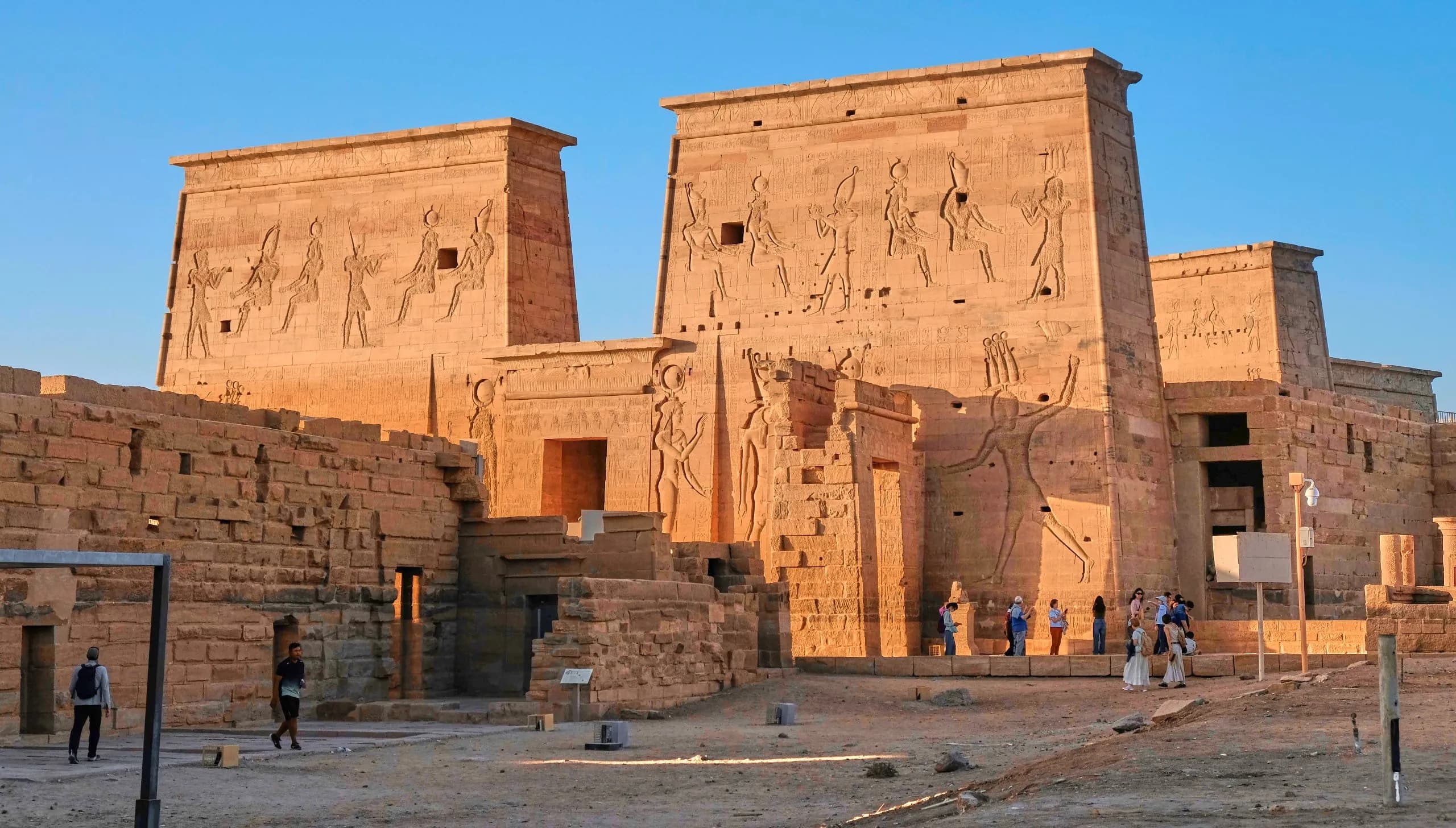 Luksor, Misr